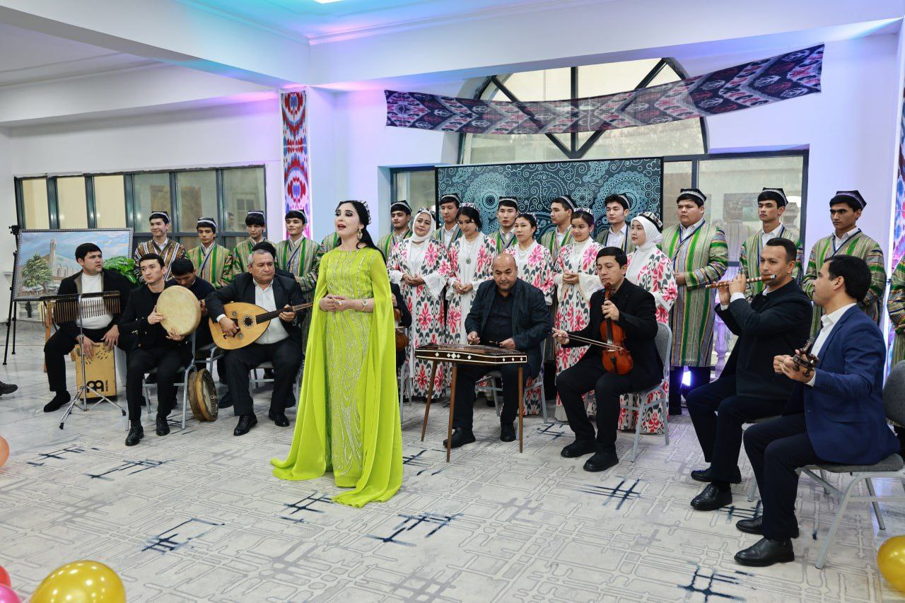 “Barhayot Navolar” — A Celebration of National Melodies