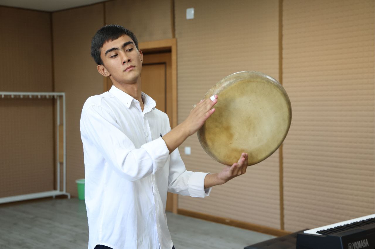 The 4th day of professional (creative) entrance exams is underway