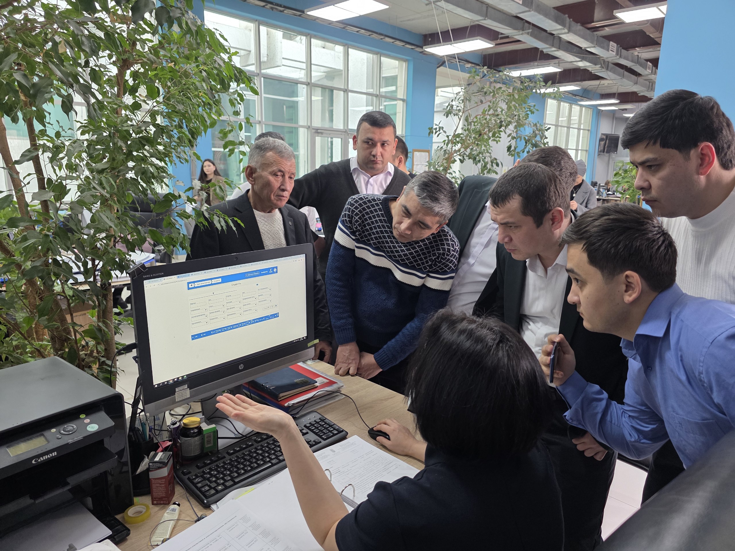 Sun’iy intellekt va ma’lumotlar tahlili bo‘yicha xalqaro tajriba oʻrganilmoqda