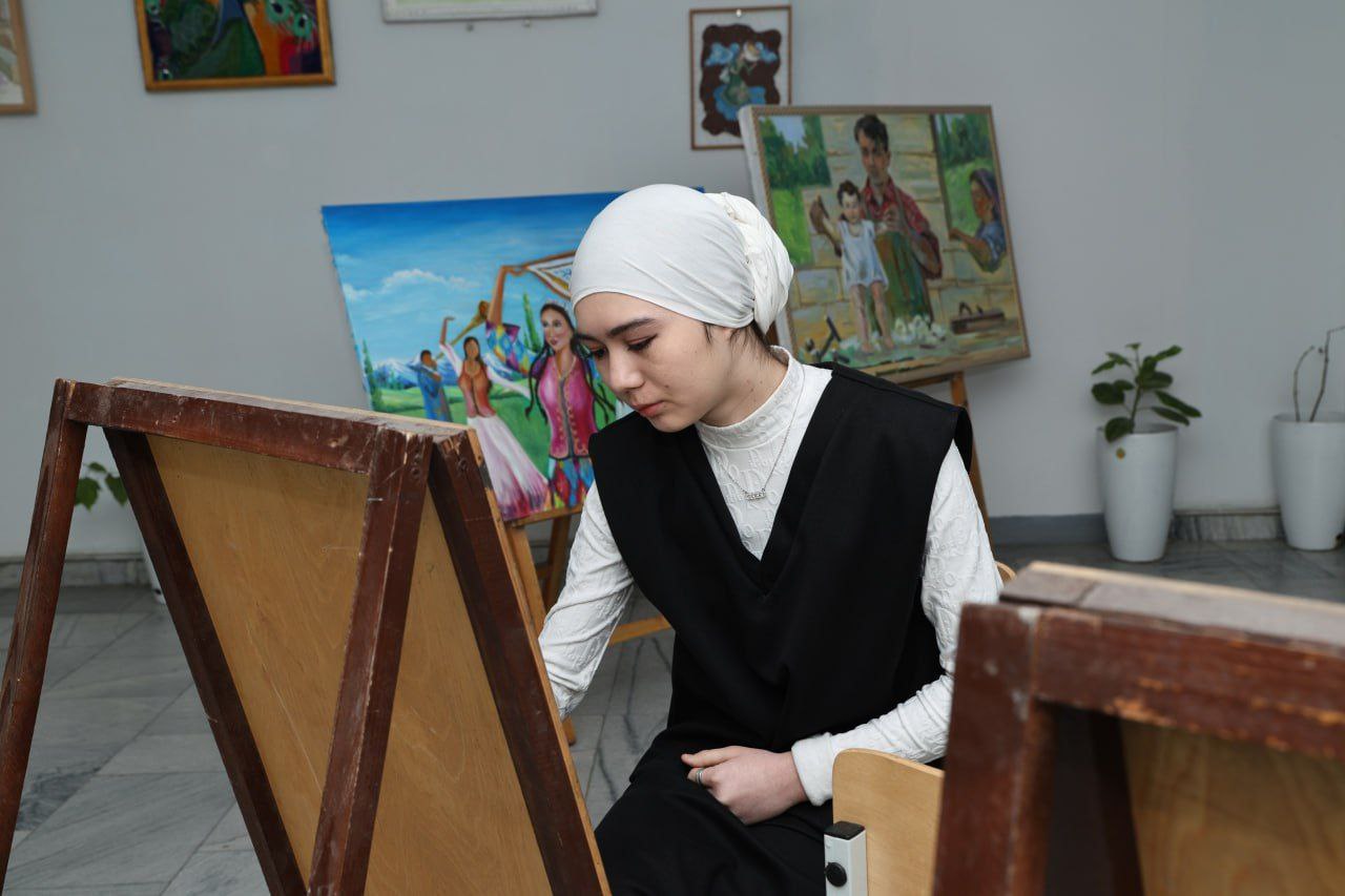 Dreams on Canvas: A Competition Held at Kokand State University