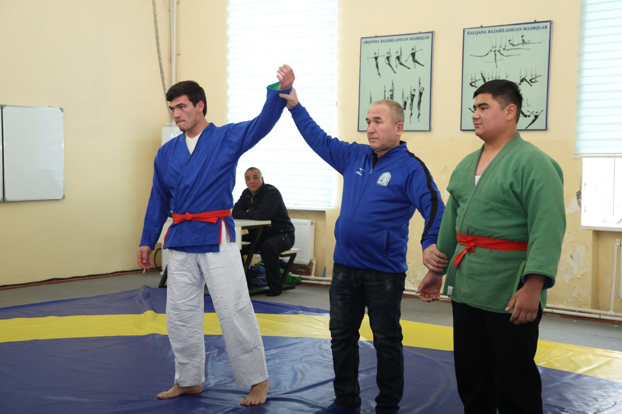 Wrestling Competition Held Within the “Student League”