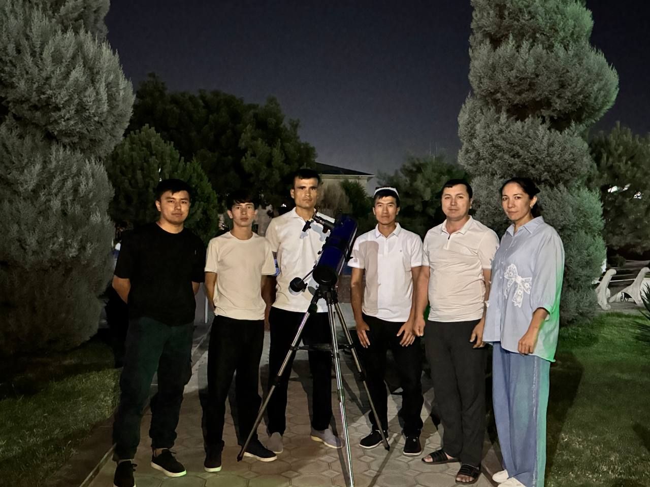 Total Lunar Eclipse: A Practical Observation Lesson for Students